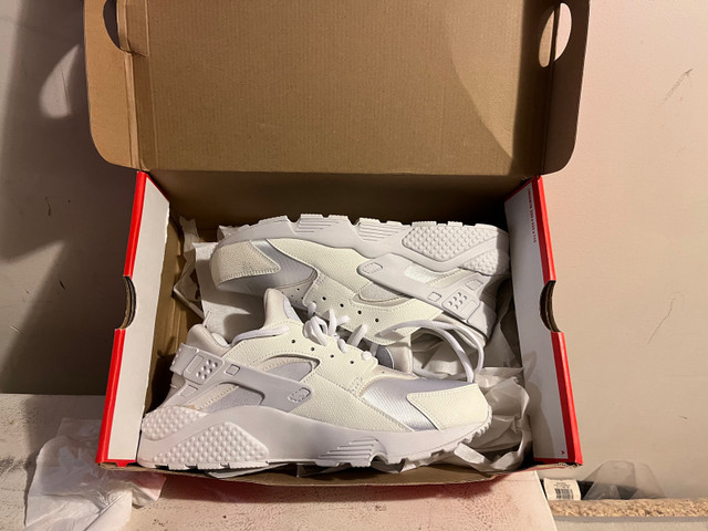 Huarache Nike dans Tennis et raquettes  à St. Catharines