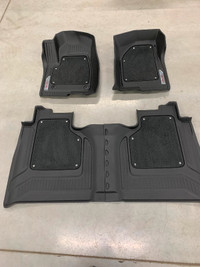 All season floor mats with snap in carpets