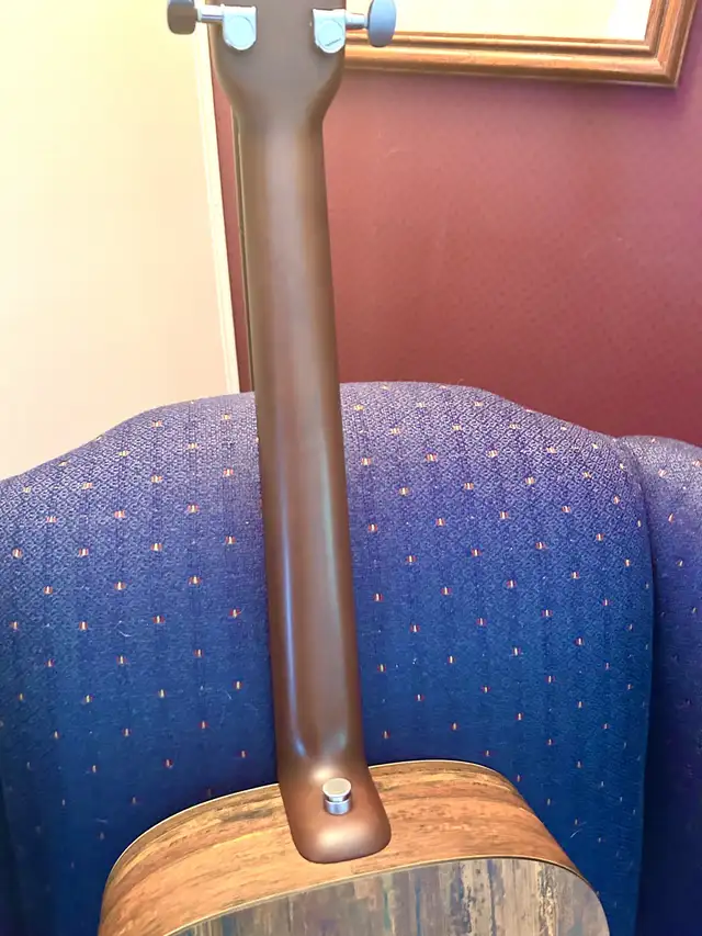 LAVA ME 4  Sruce top 41 inch  $799.00 in Guitars in Peterborough - Image 5