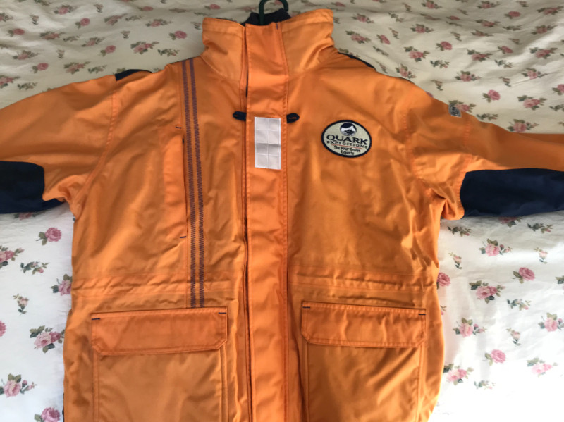 Ski jackets higher quality and skis.. Ski Markham / York Region