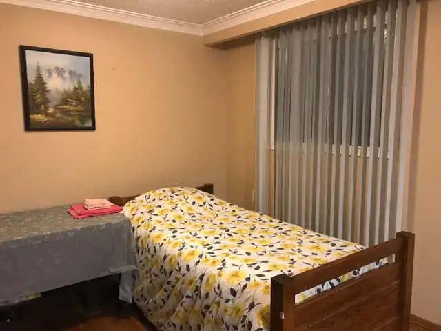 Private suite room for rent in Room Rentals & Roommates in City of Toronto - Image 2