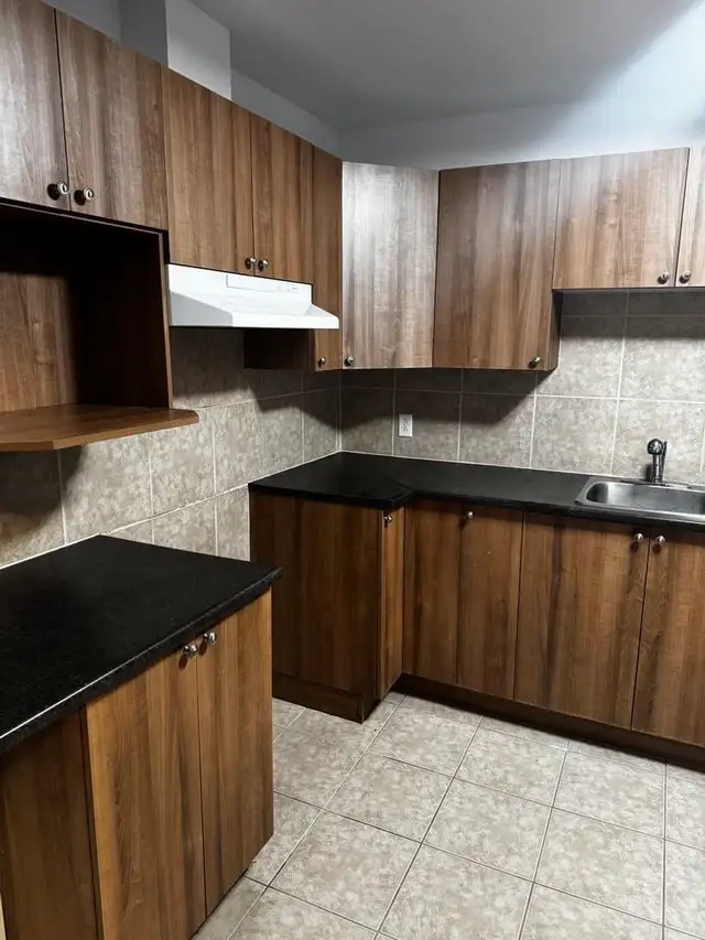 4 1/2 - St-Hubert - Juillet