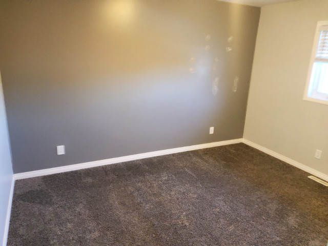 A room available to rent, Hampton Village in Room Rentals & Roommates in Saskatoon - Image 2