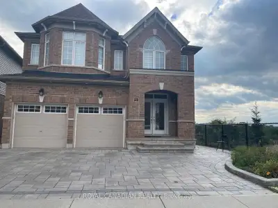 Bright & Spacious 2-Bedroom Walkout Basement for Lease in Cambridge! ✨ Enjoy comfortable living in t...
