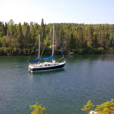 32’ Voyager Ketch sailboat. $15,000 OBO. Designed with a shoal draft keel/cbrd, Water Walker draws o...