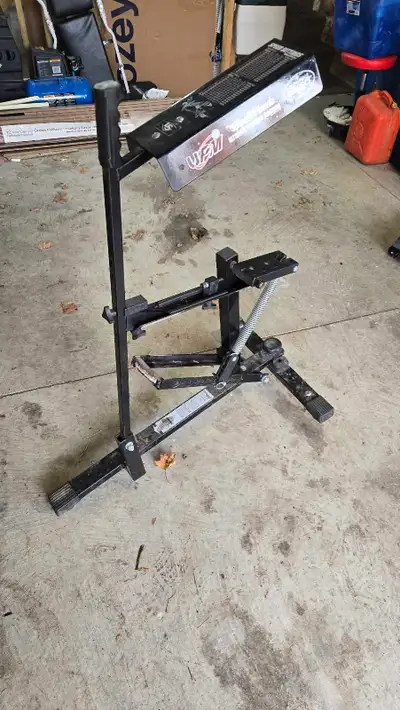 Louisville Slugger Black Flame Pitching Machine, View more