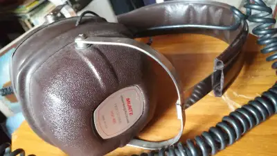 RETRO 1970S VINTAGE MUNTZ STEREO HEADPHONES PSP 400, View more