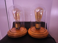 Two Table Lamps // Lampes de table 