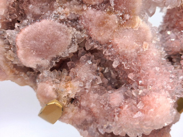 Pink Amethyst Druzy Crystal Freeform on Gold Stand in Arts & Collectibles in St. Catharines - Image 4