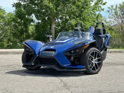 2017 Polaris Slingshot SL – Only 5,450 KM – Excellent Condition Selling my friend’s 2017 Polaris Sli...