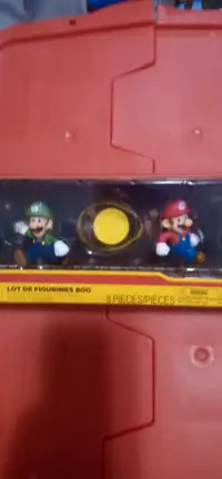 Mario and Luigi with a Coin