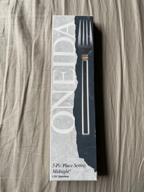 Mikasa Academy dinnerware and Oneida Midnite Flatware451076942286049281