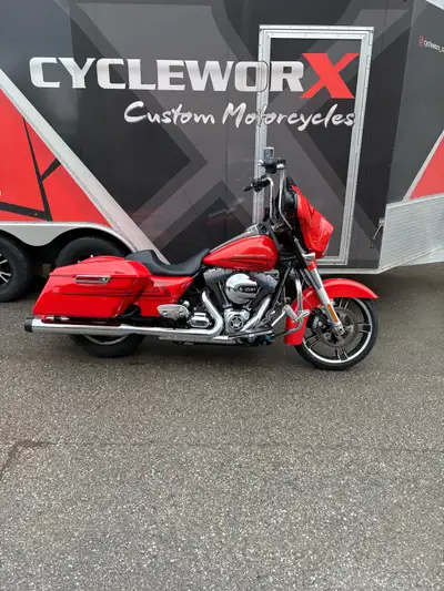 Laguna Orange paint (From a 2017 year) 103 Twin cam engine 6speed transmission Custom slip on muffle...