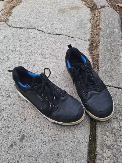 Dakota Safety work shoes Men size US12 / 300mm Great condition. Worn for summer part time job. CSA a...