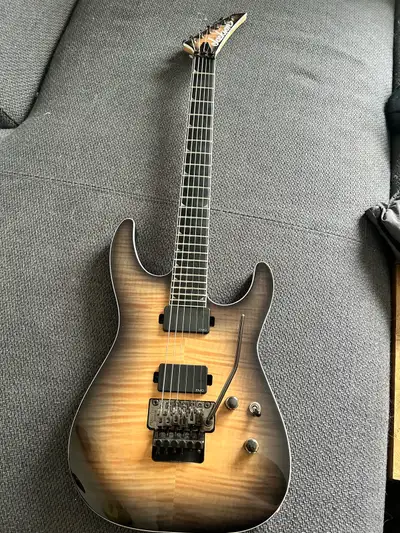 Jackson pro series neck thru Soloist Upgraded with EMG 81 & 60 pickups, fat brass block and gotoh lo...