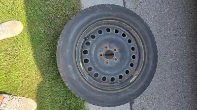 Eskay winter tires. 225 65r17. Used for 2 winters but low mileage. Previoulsy on 2010 toyota sienna