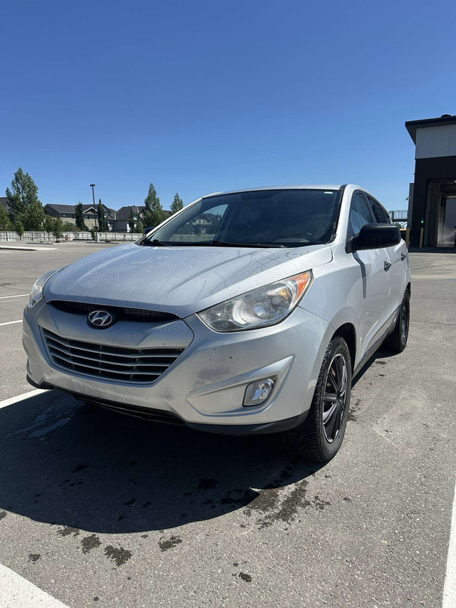 2011 Hyundai Tucson  in Cars & Trucks in Calgary