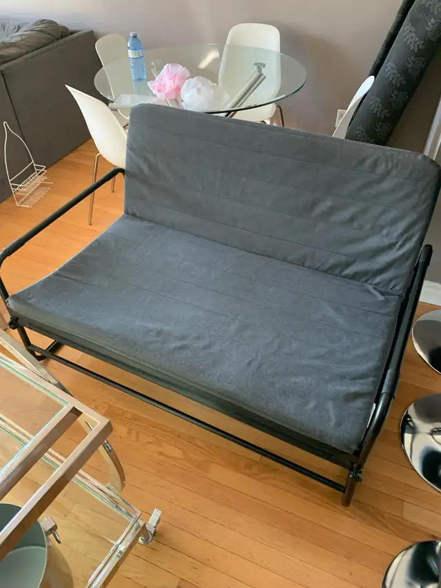 Ikea Futon Sofa Pull Out Bed Hammarn in Couches & Futons in Mississauga / Peel Region - Image 2
