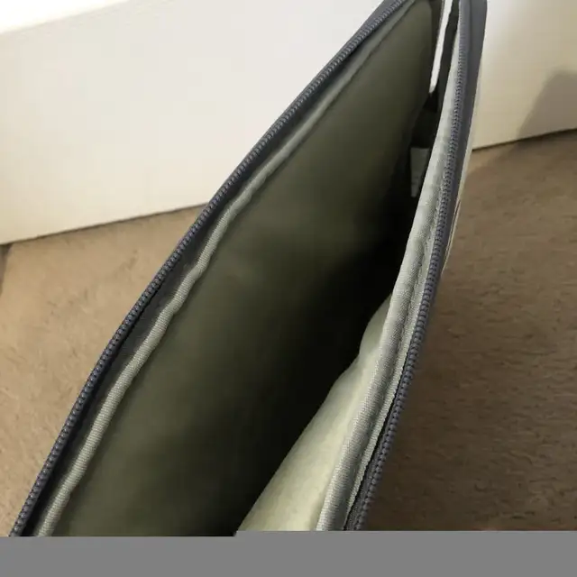Modal 13'' 14 Laptop Sleeve Carry Bag Pouch Case Macbook Pro Air in Laptop Accessories in Ottawa - Image 6