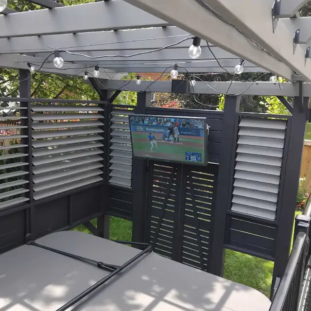 FENCES, NEW BUILD, & REPAIRS, DECKS,PERGOLAS.
