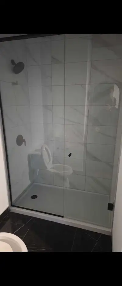 Selling a tempered glass door. It is MISSING the door hinges. Dimensions are: Sideglass 85 3/8 heigh...