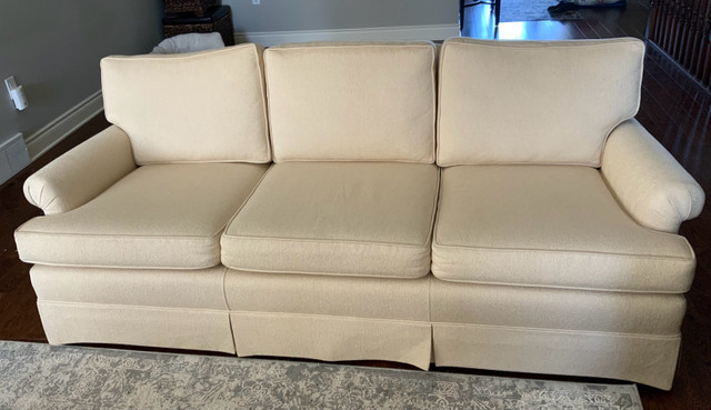 Barrymore High End Sofa in Couches & Futons in La Ronge