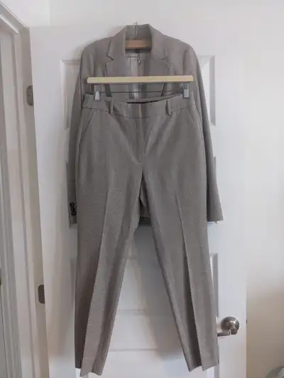 Suit ensemble pour femme - Tailleur, View more