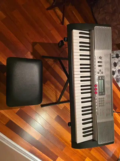 Clavier Casio LK-230 à vendre   Casio Lighted Keyboard LK-2, View more