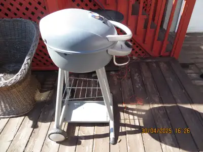 BBQ CHAR-BROIL  ELECTRIQUE PATIO BISTRO, View more