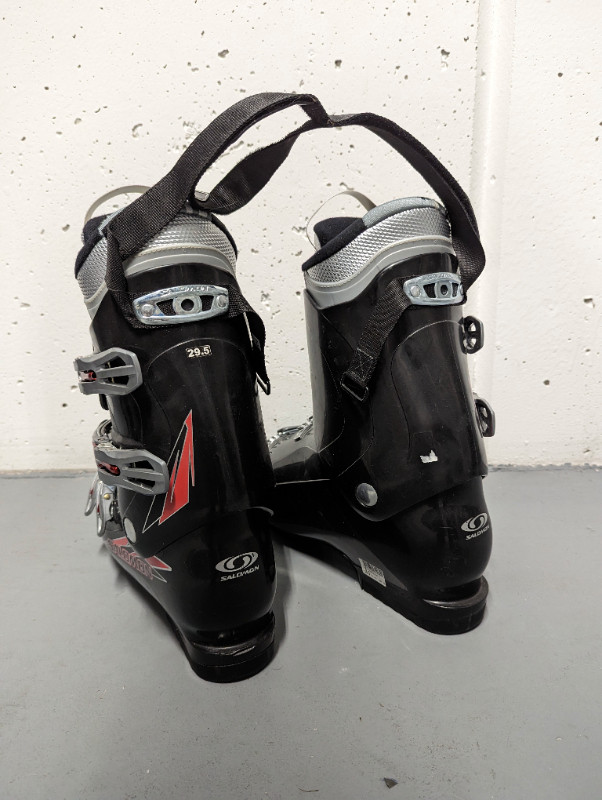 Ski Boots - SALOMON MISSION 4 XFit Fusion Comfort (US 11) | Ski | City of  Toronto | Kijiji
