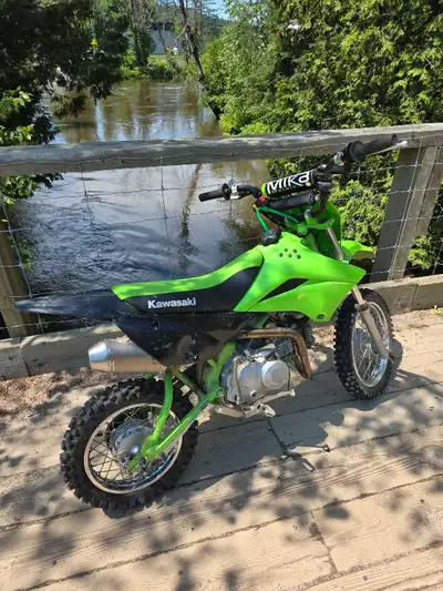 Kawasaki Klx 110l année 2016 Model a clutch Avec papier -Frame powder coat vert -Kit BBR 143 cc -pip...