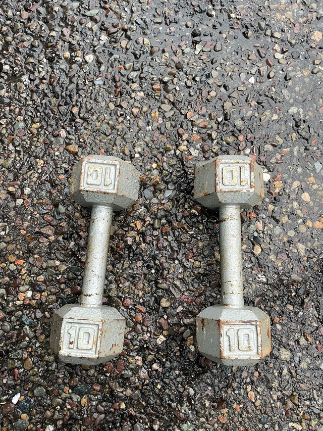 Dumbbells in Exercise Equipment in City of Halifax - Image 3