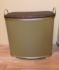 Vintage 20”-21”-13” hamper with handles