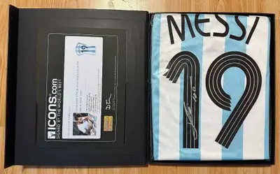 Lionel Messi hand-signed Argentina jersey 2005-07, View more