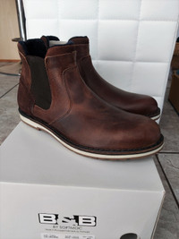 Men Calvin  chelsea Brown boots from B&B By SoftMoc