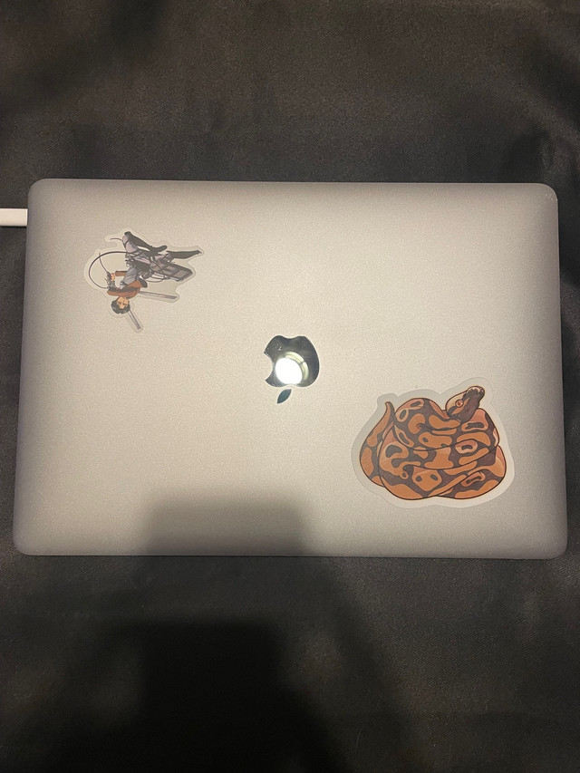 (2019) MacBook Air  in Laptops in Bedford - Image 3