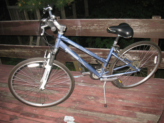 Mongoose Hybrid Bike in Cruiser, Commuter & Hybrid in City of Halifax