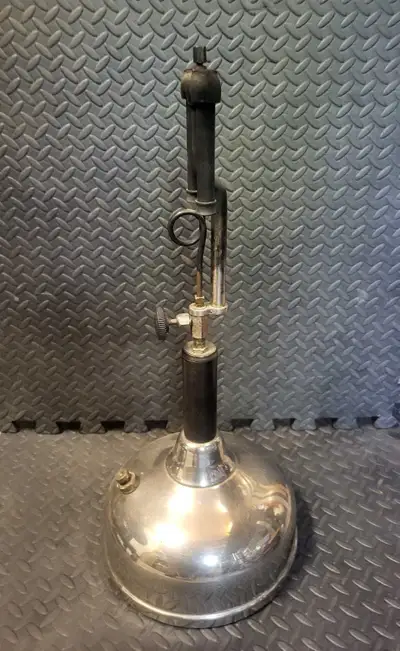 1927 antique Coleman table lamp, View more