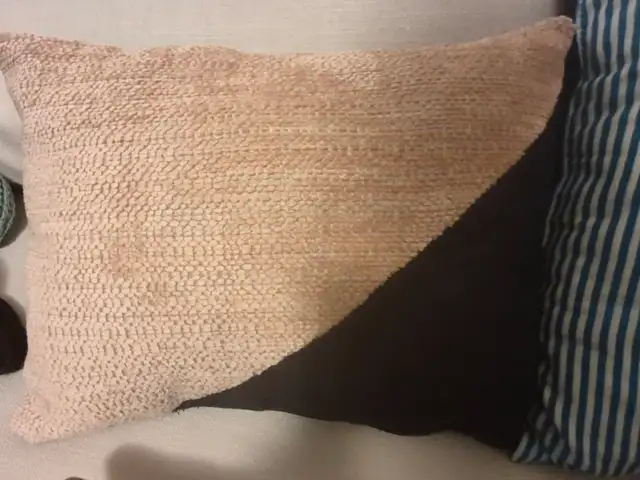 Homemade Pillows529839327135682565