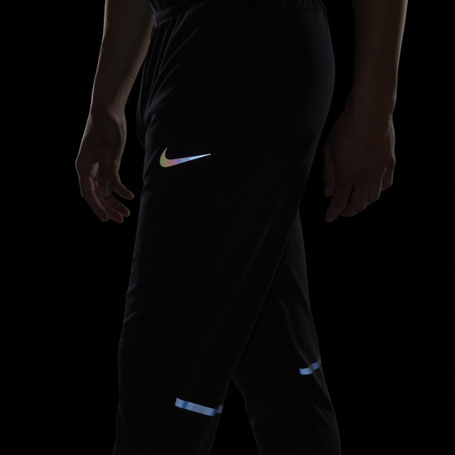 (Brand new w Tag) - Nike Phenom Pants in Men's in Oakville / Halton Region - Image 4