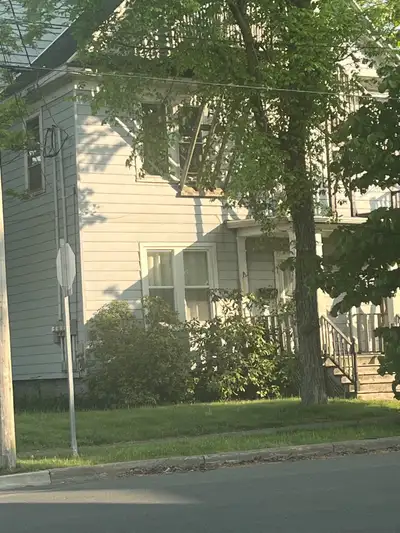 1–2bedroom apartment for rent