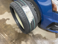 265/30 R20 Tire for sale