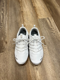 Women's Puma sneakers size 7.5 - Open to offers