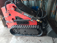 AGT LRT23 Mini Skid Steer