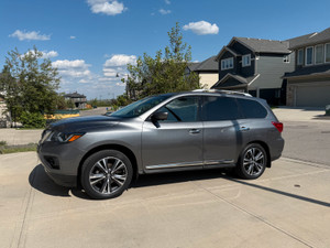 2017 Nissan Pathfinder Platinum