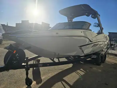 140 hours LENGTH 22' BEAM 100 DRAFT 24" DRY WEIGHT 5,400 LBS. HORSEPOWER 398 MAX CAPACITY 14 PERSON...