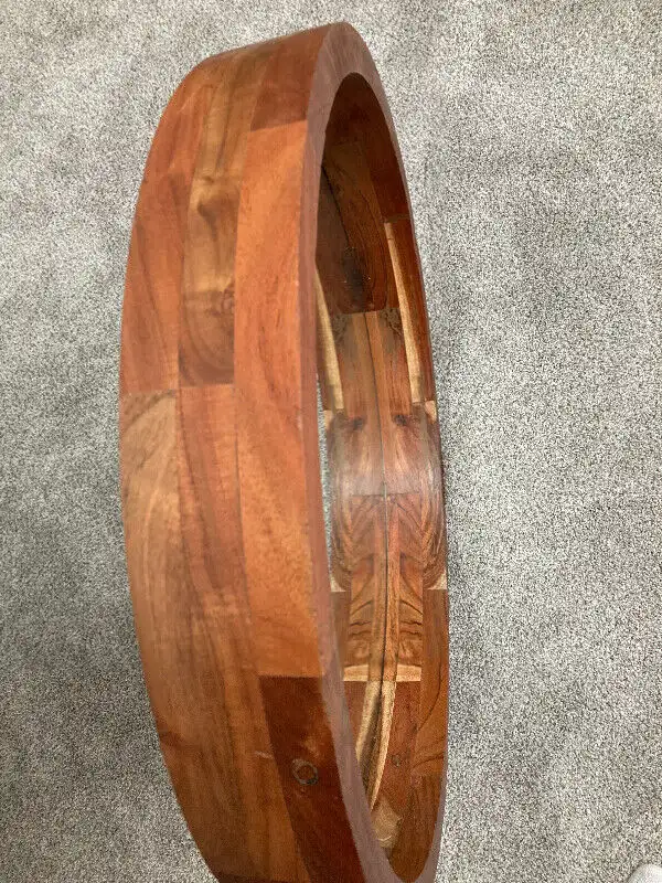 Round Wood Mirror in Home Décor & Accents in St. Albert - Image 4
