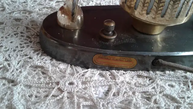 Vintage Set of Art Deco Table Lamps in Arts & Collectibles in New Glasgow - Image 5