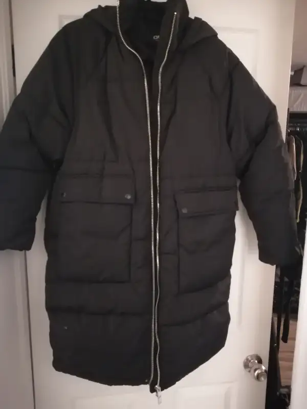 Long winter coat for women size Medium brand Only62863727713537121