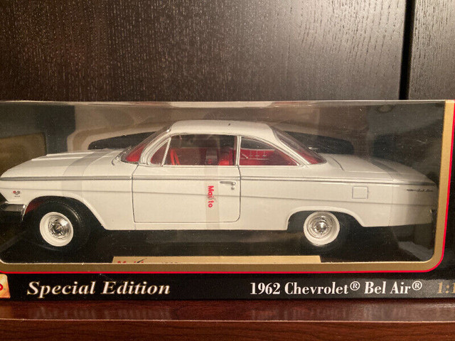 1962 CHEVROLET BEL AIR DIE CAST MODEL CAR dans Art et objets de collection  à Laval/Rive Nord - Image 2